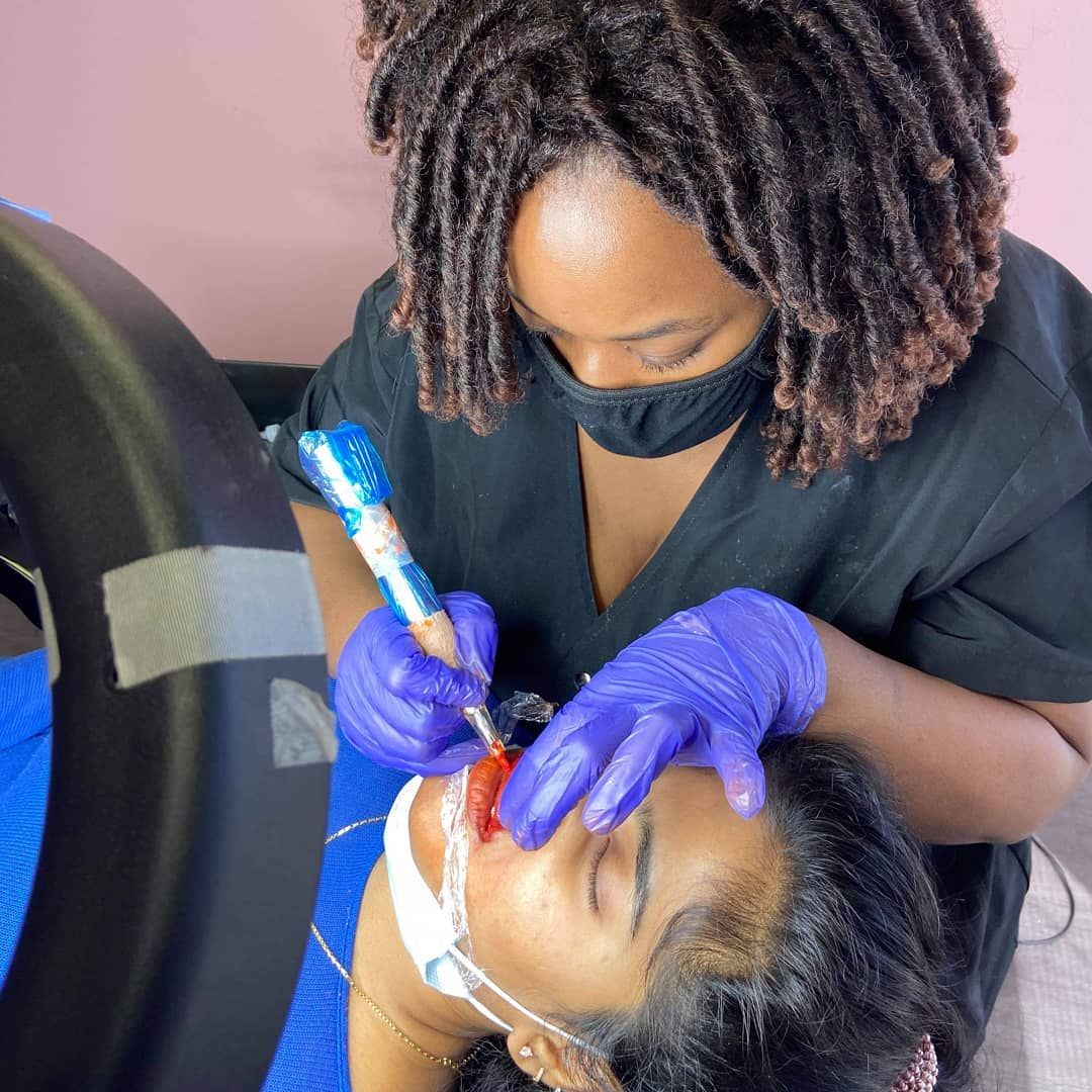 LaJoy Grant performing a lip blush procedure in the LaBrows studio
